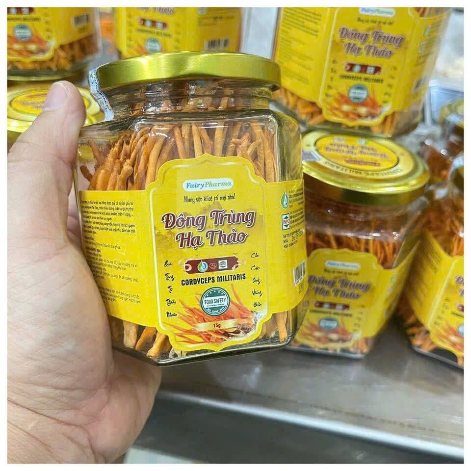 Đông trùng hạ thảo